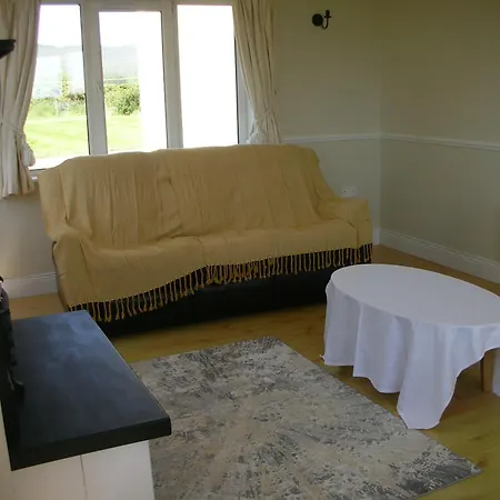 Holiday home Tearmann Solais